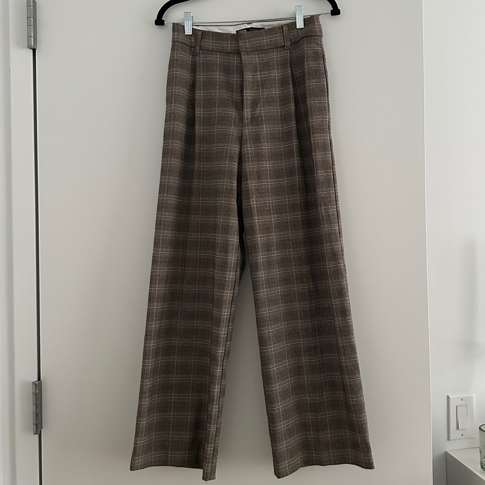 Zara Brown Plaid Trousers in size XS